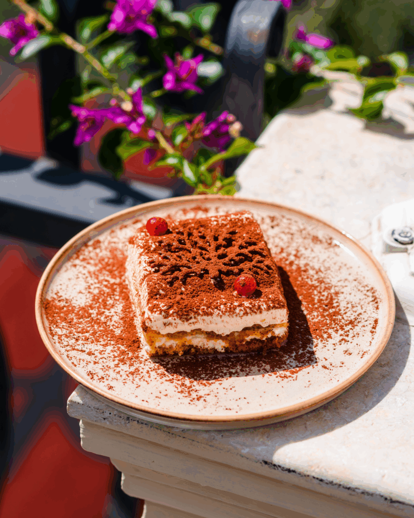 CLASSIC ITALIAN TIRAMISÙ